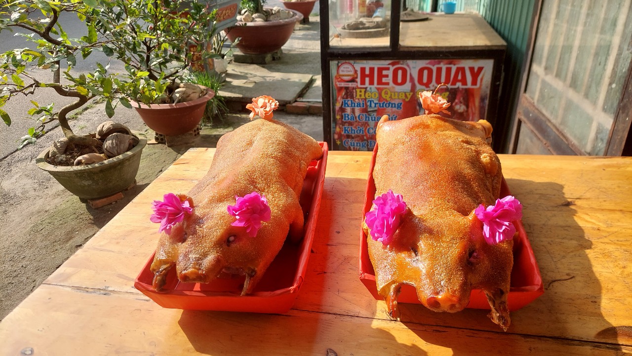 Heo quay 8-9kg
