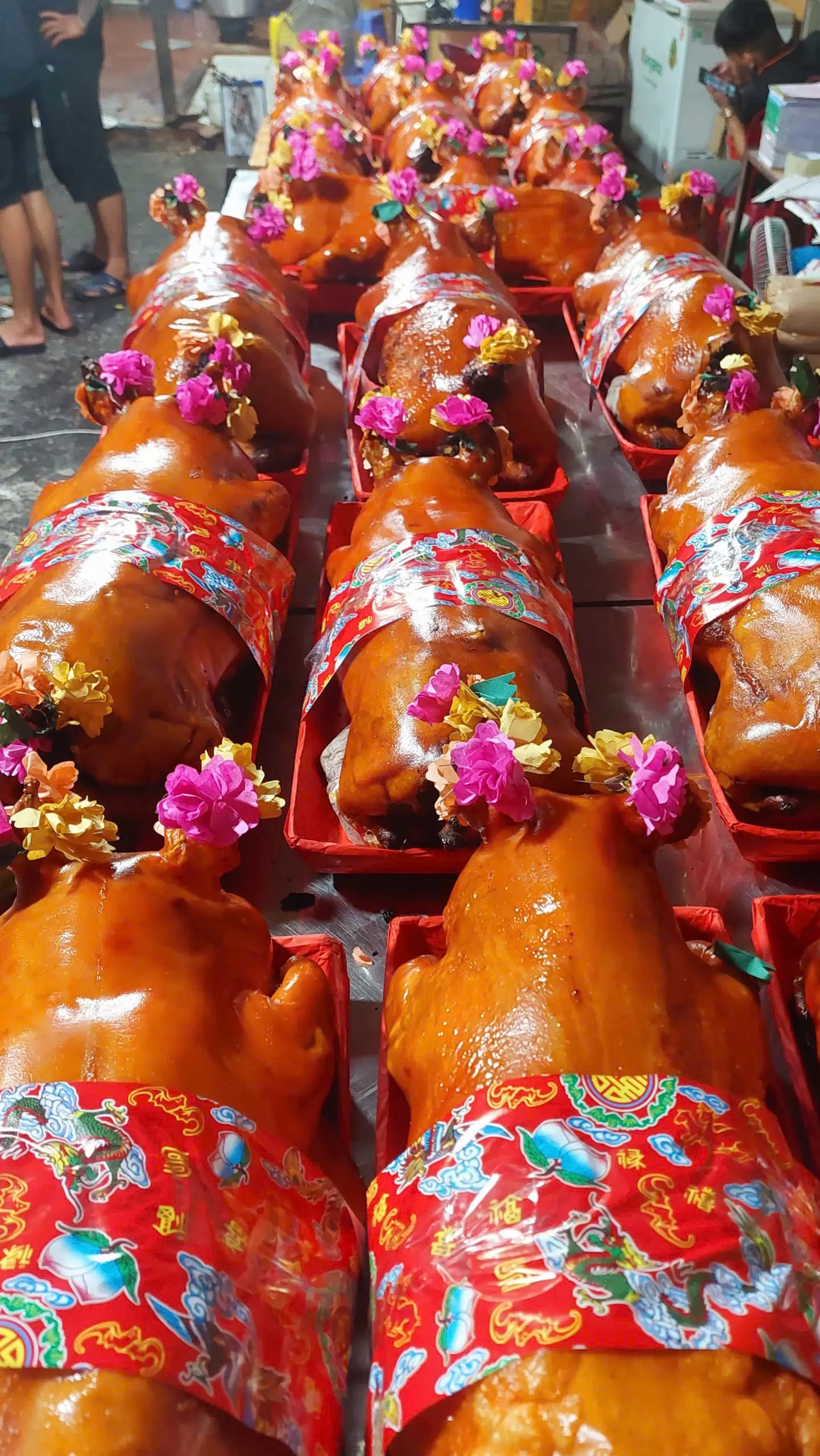 Heo Quay Sữa Ngon Giòn Dĩ An Bình Dương – Đặt Hàng Ngay Tại HeoQuayBinhTri.net-2