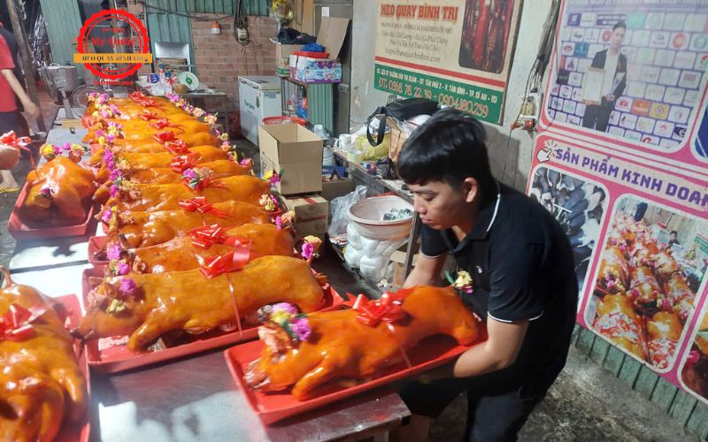 Đặt Heo Quay Giao Tận Nhà