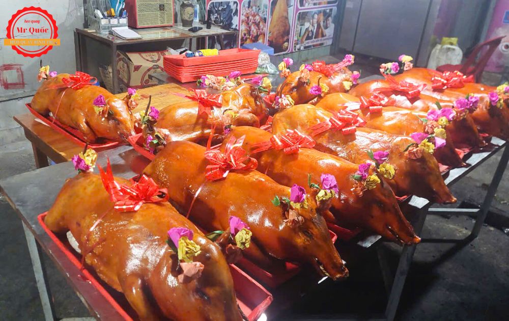 heo sữa quay nguyên con