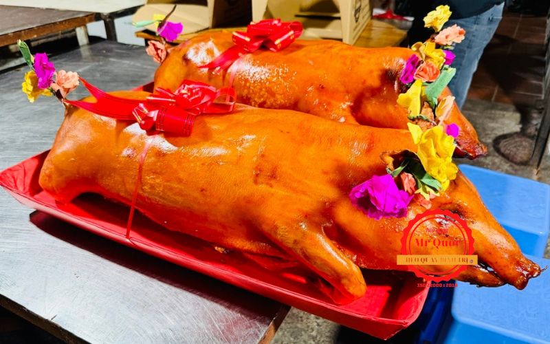 Heo Quay Cúng Tất Niên Công Ty Nên Chọn Size Nào?