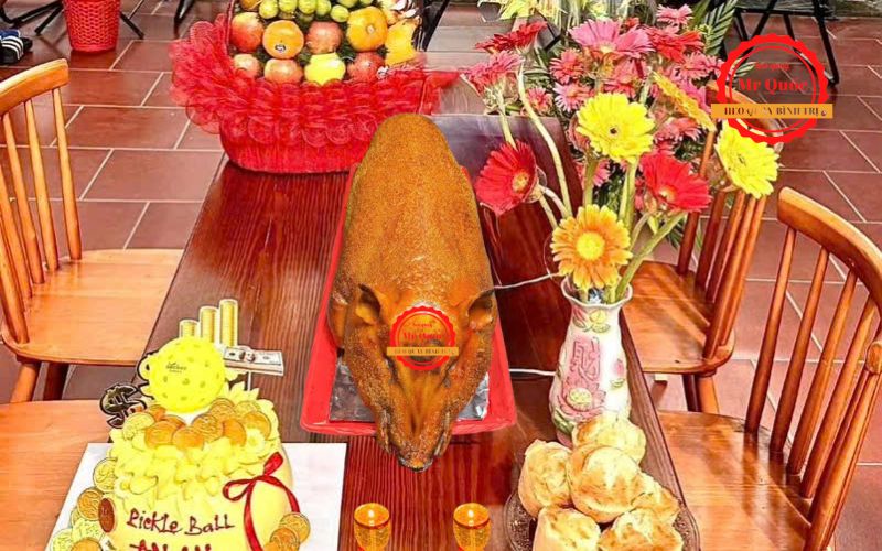 Những Dịp Nào Nên Đặt Heo Quay Nguyên Con?